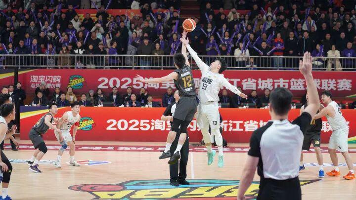“浙A德比”首轮熟人局，杭州队战胜富阳队